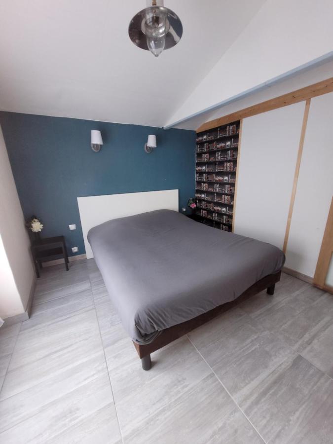 Beau Chalet 6 Personnes Avec Jacuzzi Tilly-sur-Seulles Extérieur photo